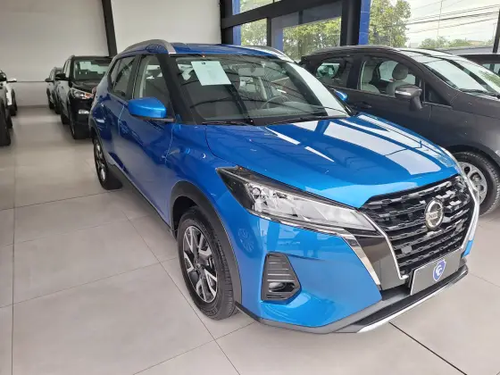 NISSAN KICKS 2022