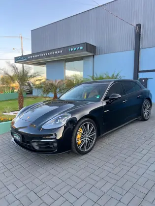 PORSCHE PANAMERA 2022