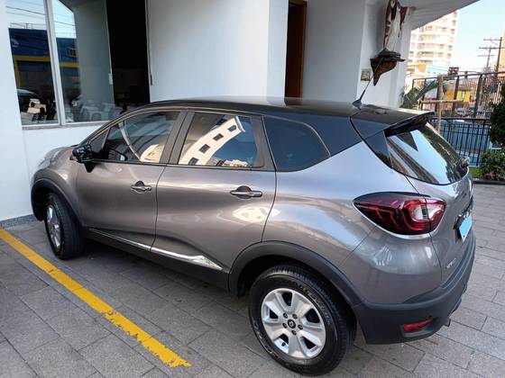 RENAULT CAPTUR 2021