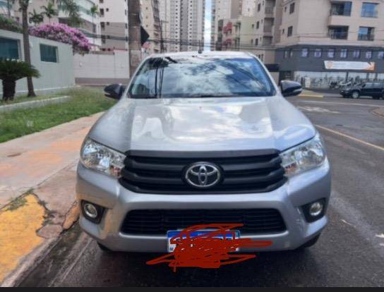 TOYOTA HILUX 2017