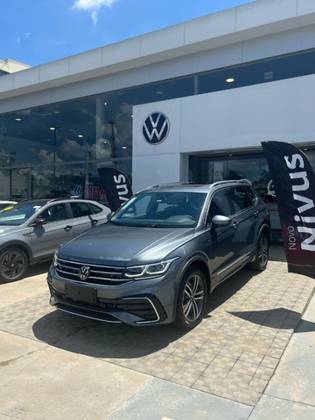 VOLKSWAGEN TIGUAN 2025