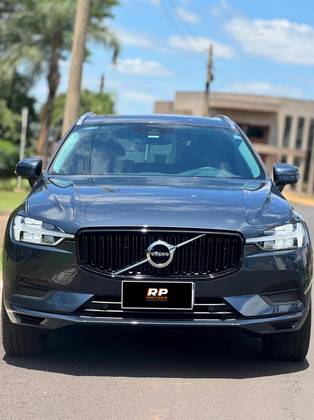 VOLVO XC60 2020