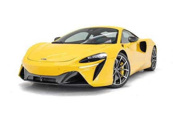 MCLAREN ARTURA 2023