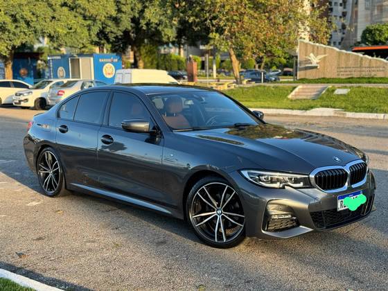 BMW 320i 2021