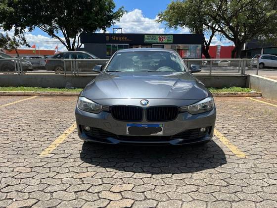 BMW 320i 2014