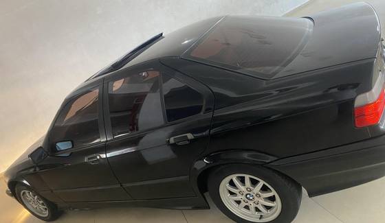 BMW 325i 1993