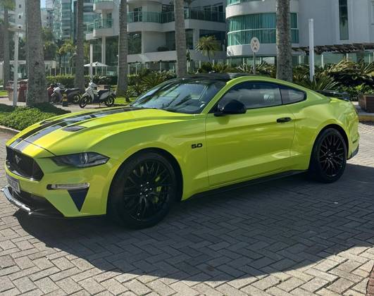FORD MUSTANG 2019