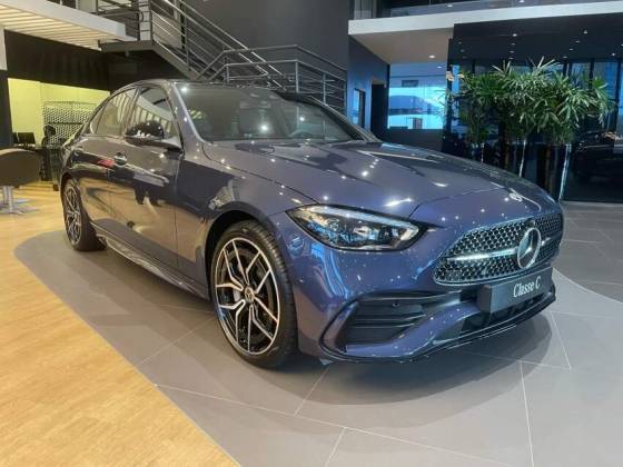 MERCEDES-BENZ C 300 2025