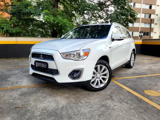 MITSUBISHI ASX 2015