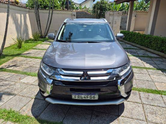 MITSUBISHI OUTLANDER 2018