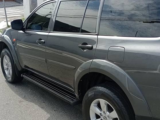 MITSUBISHI PAJERO DAKAR 2015