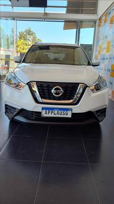 NISSAN KICKS 2019
