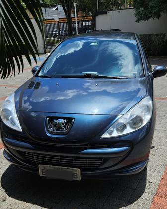 PEUGEOT 207 2012