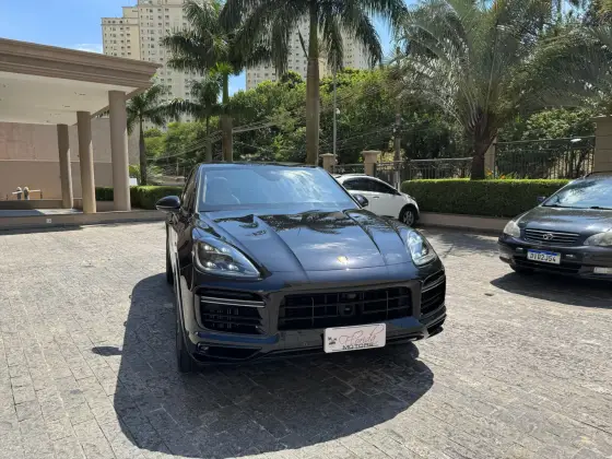 PORSCHE CAYENNE 2020