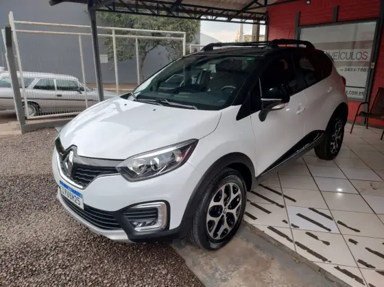 RENAULT CAPTUR 2019