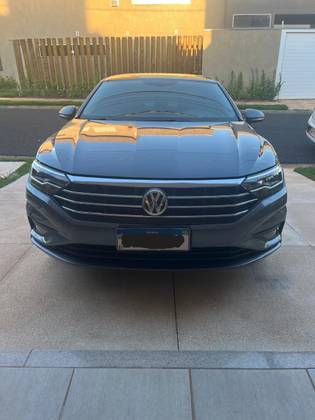 VOLKSWAGEN JETTA 2019
