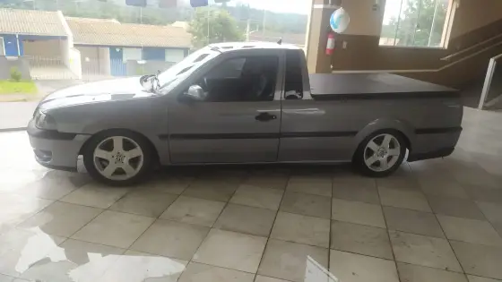 VOLKSWAGEN SAVEIRO 2003