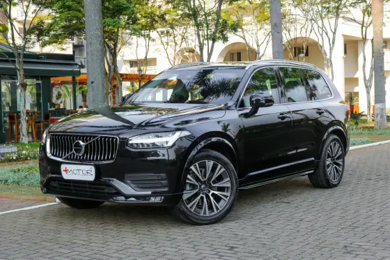 VOLVO XC90 2021