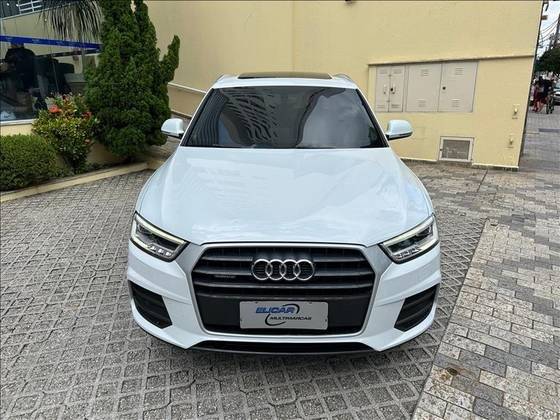 AUDI Q3 2016
