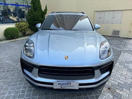 PORSCHE MACAN 2022