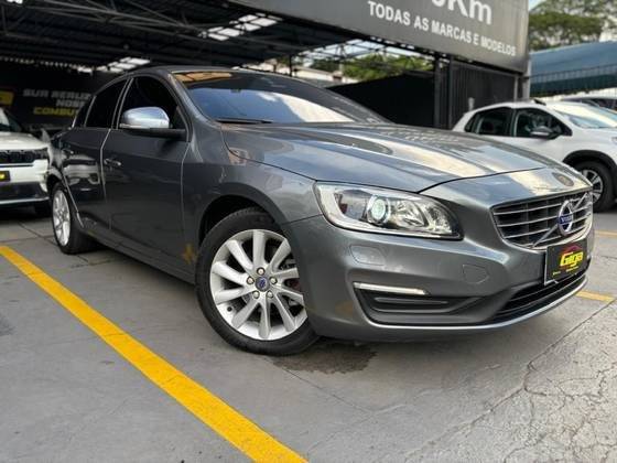 VOLVO S60 2016