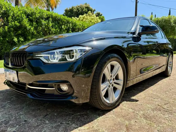 BMW 320i 2017