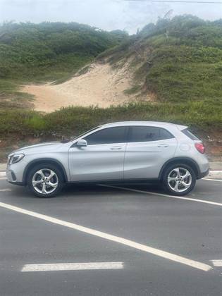 MERCEDES-BENZ GLA 200 2018