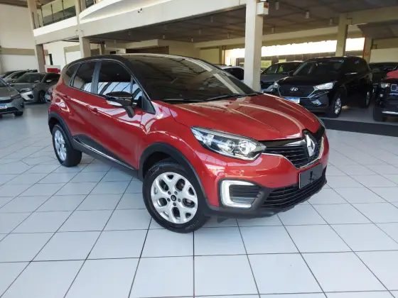 RENAULT CAPTUR 2019