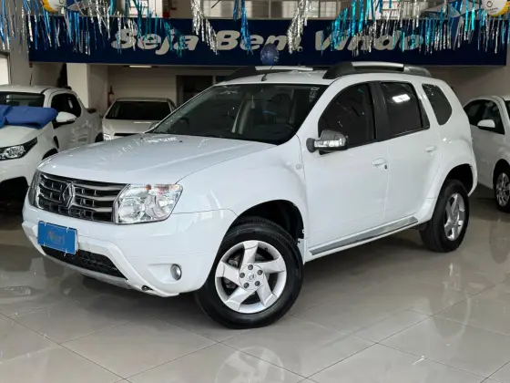 RENAULT DUSTER 2015