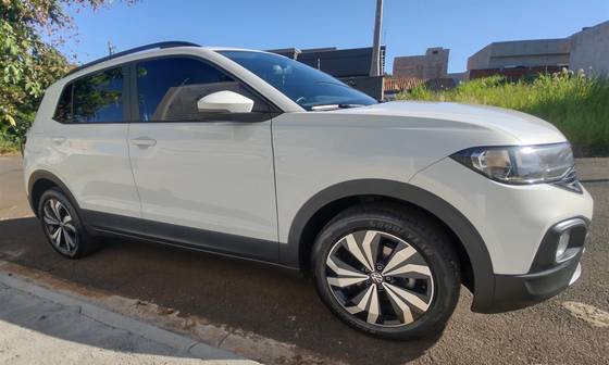 VOLKSWAGEN T-CROSS 2021