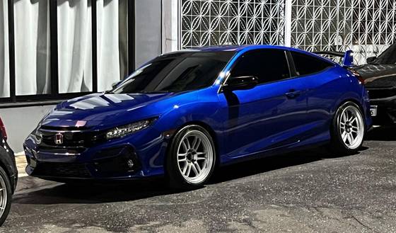 HONDA CIVIC 2019