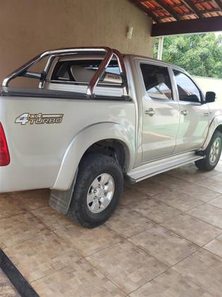TOYOTA HILUX 2008