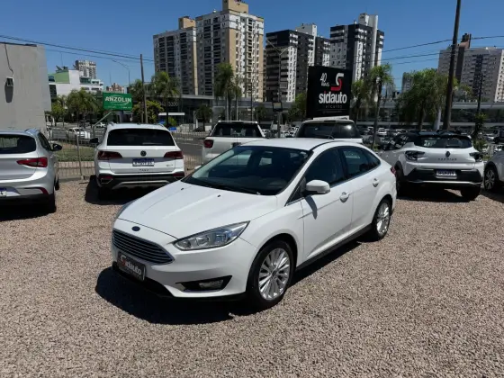 FORD FOCUS 2016