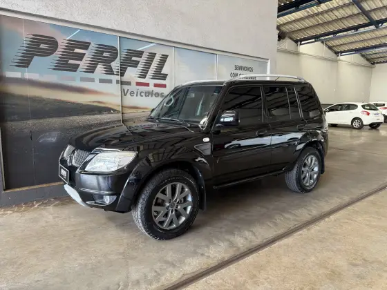 MITSUBISHI PAJERO TR4 2014