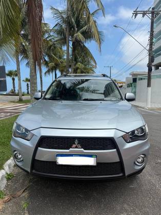 MITSUBISHI OUTLANDER 2013