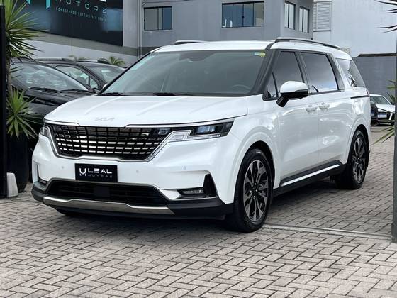 KIA CARNIVAL 2022