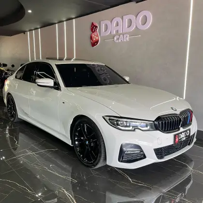 BMW 320i 2021