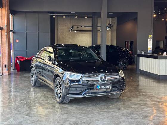 MERCEDES-BENZ GLC 300 2021