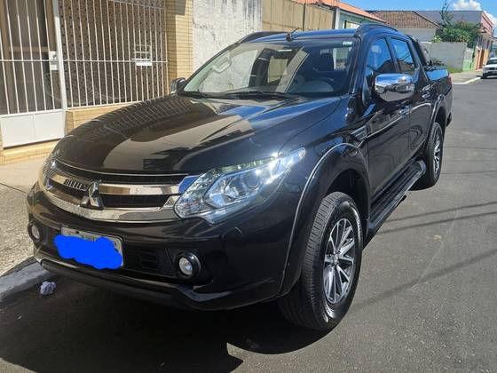 MITSUBISHI L200 TRITON 2020