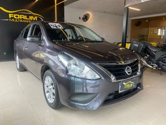 NISSAN VERSA 2020