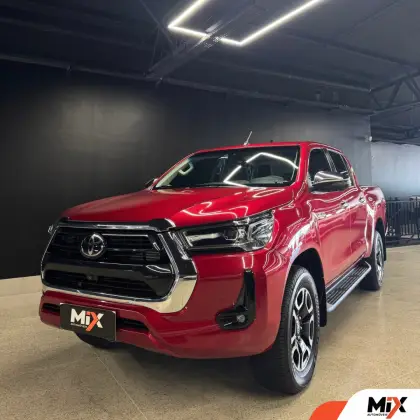 TOYOTA HILUX 2022