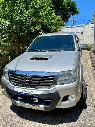 TOYOTA HILUX 2013