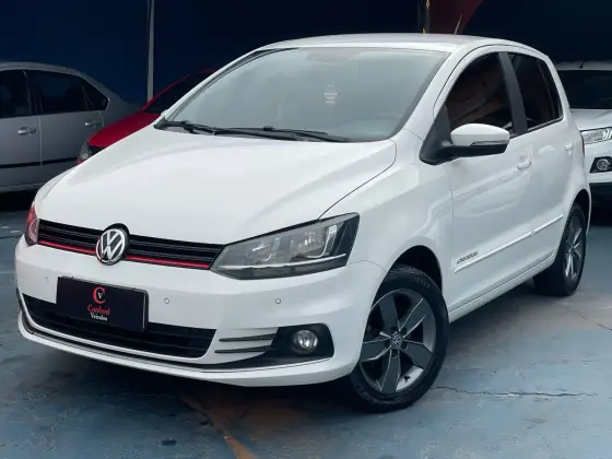 VOLKSWAGEN FOX 2017