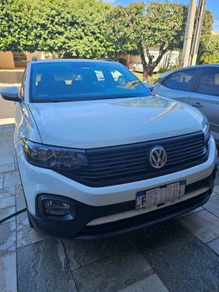 VOLKSWAGEN T-CROSS 2021
