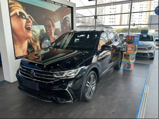 VOLKSWAGEN TIGUAN 2025