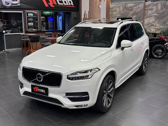 VOLVO XC90 2019