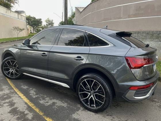 AUDI Q5 2021