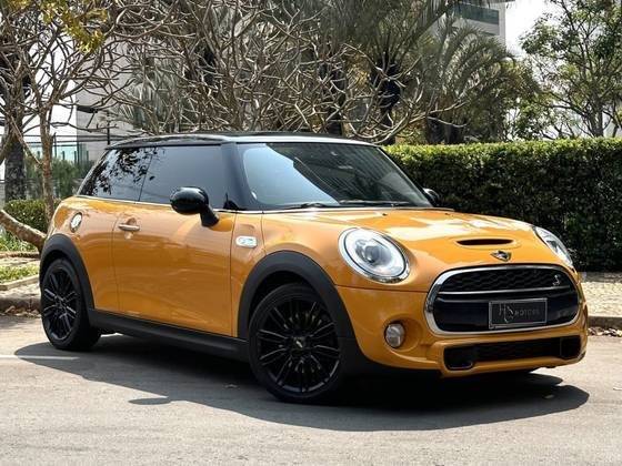 MINI COOPER 2015