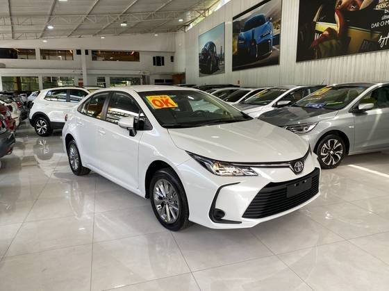 TOYOTA COROLLA 2025