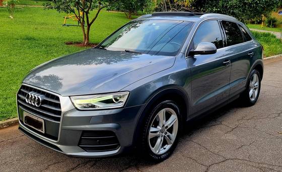 AUDI Q3 2016